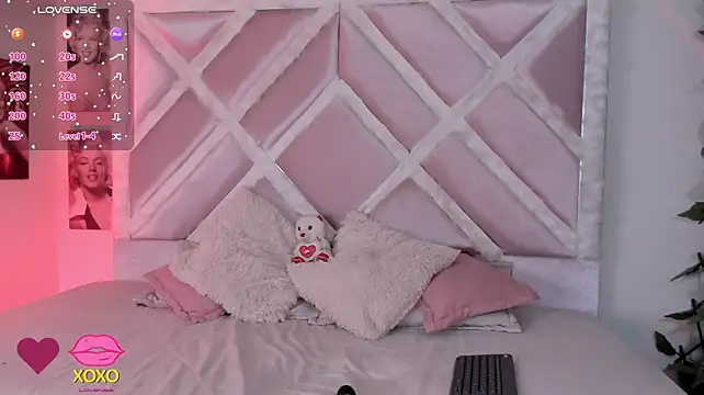 zoe_669