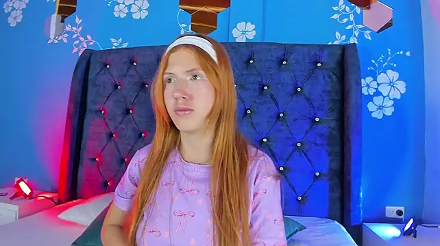 violetsmith1_