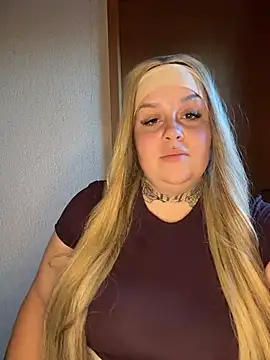 AmberMiller_official