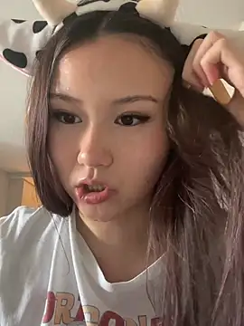 luvviviii webcam