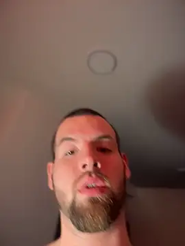 hairyavg on Stripchat