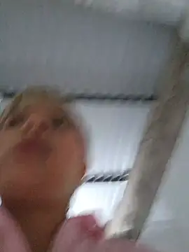 Mila_1wood live cam on StripChat