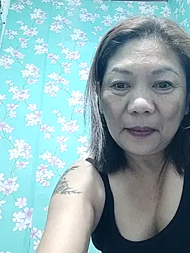 cutiepetite live cam on StripChat