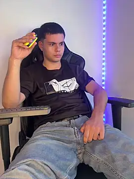 Liam_Mateo live sex cam
