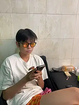 DDD_17 live cam
