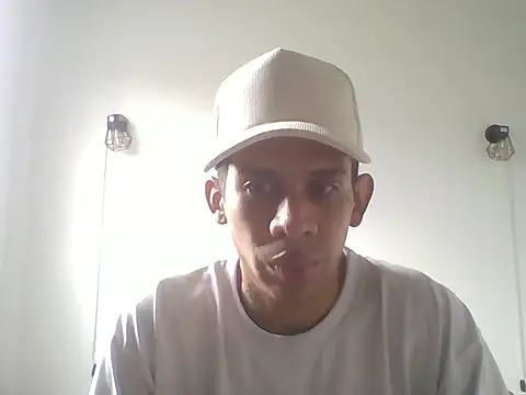Ryan_Skyline_