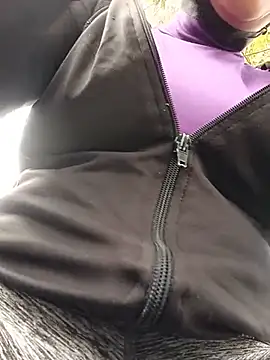 CAROLINE__07