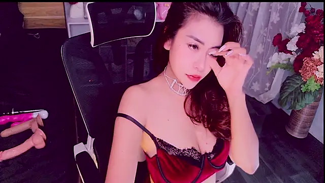 NinaSin live cam on StripChat