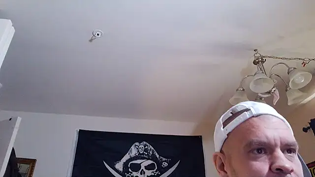 rustynutz23 live cam on StripChat