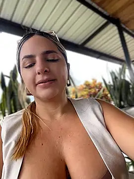 sammyqueenx21 live cam