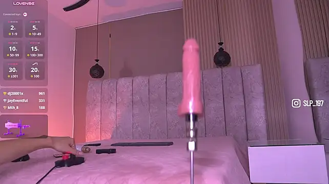 sara_lopee1 live sex cam