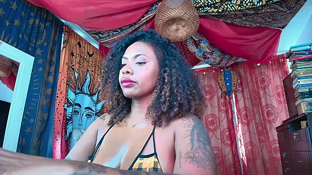 ElizaGrey_ live cam on StripChat