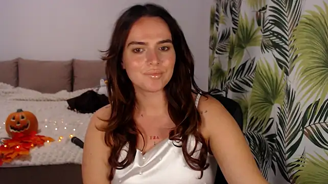 ViviRoses live cam on StripChat