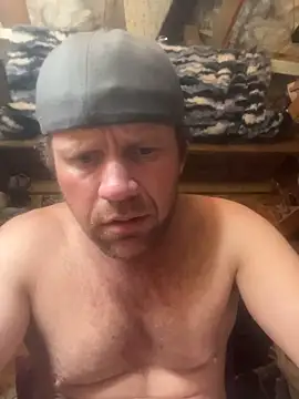 IDGAF-INDB2 live cam on StripChat