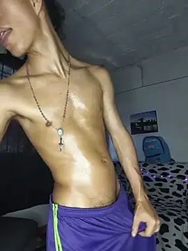 dareck_18 (M young) - extract my semen🍆💦