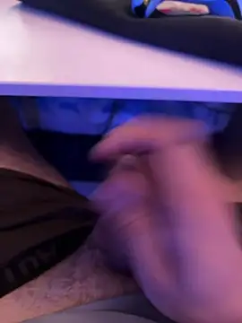 hornyboy_204 (M young) - #austrian #bisexuals #cam2cam #cheap-privates #chunky #cock-rating #colorful #european #german #handjob #hd #masturbation #mobile #orgasm #small-audience #white #young