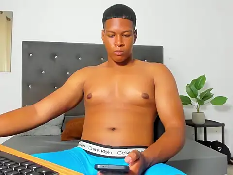 midnight_wolfs (M twink) - I want to fill your arse with cum
