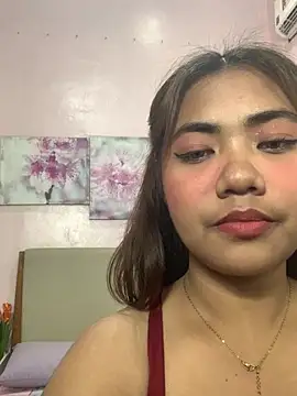 YaraSmith live sex cam
