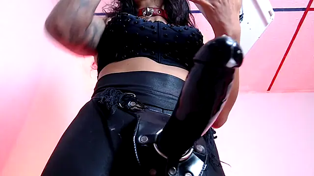Girl_Bondage