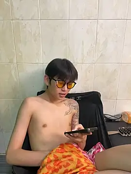DDD_17 live cam