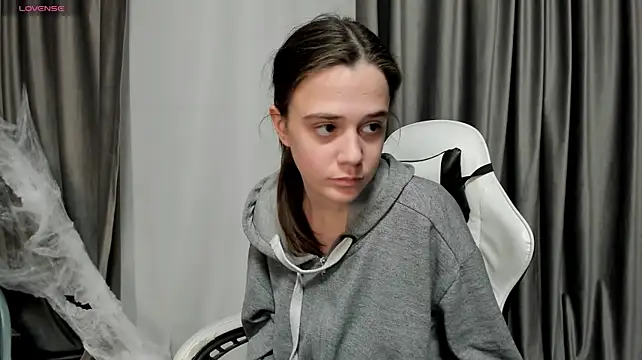 canabebebev (F teen) - spank my ass 15