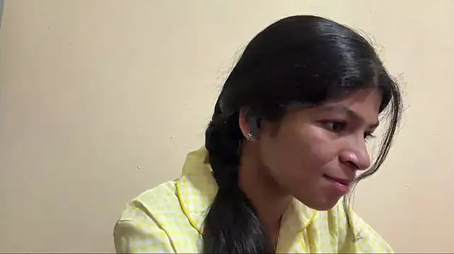 NgaMuszar live cam on StripChat