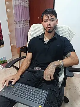 Niick01_ live cam on StripChat