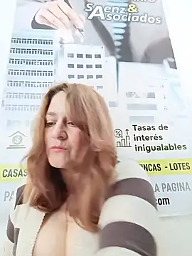 LUISA--30 live cam on StripChat