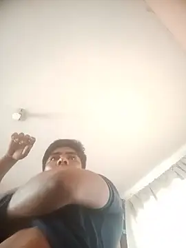 Aqua2312 on Stripchat