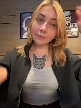 Sunny___Bunny webcam