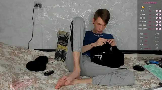 ERICK__DEEN on Stripchat