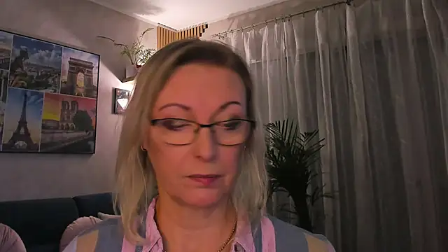vanessa_chat live cam on StripChat