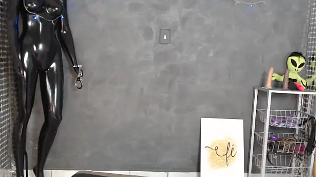 Anjinhaebony webcam