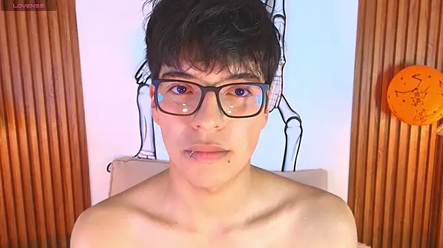 Milo_Wolff