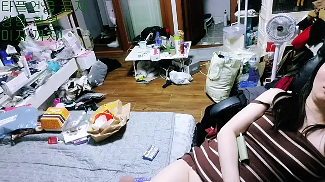 rami0428 live cam on StripChat
