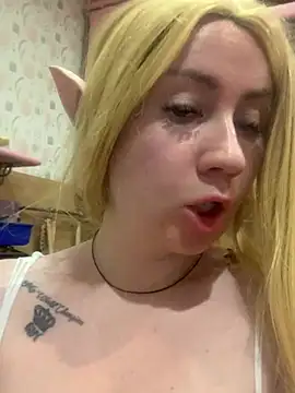 erika66 live cam on StripChat
