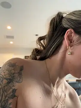Tiny-Mimi ao vivo na webcam