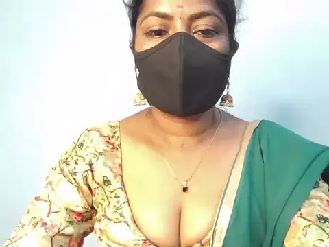 Tamil_Hot_Jeenu live cam on StripChat