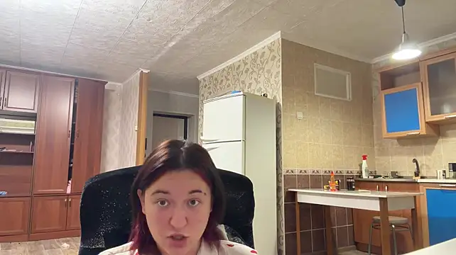 JesseniaMckeighan live cam on StripChat