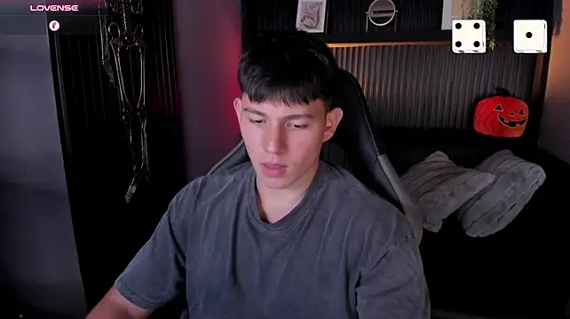 JamesCr_ live cam