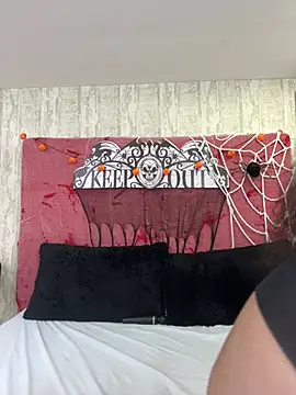 KarllaWalker live cam on StripChat