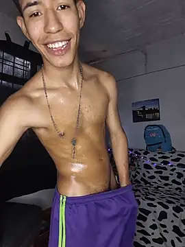 dareck_18 live cam on StripChat