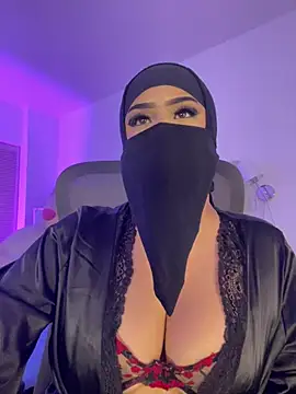 Yasmin_cute live cam on StripChat