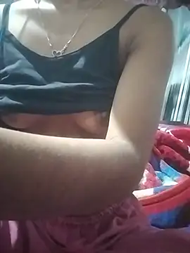 saaxxlover live cam on StripChat