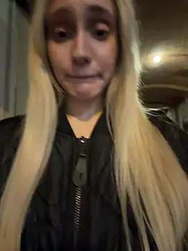 Pink_Kiss live cam