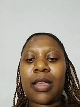 Lilly2590 live cam on StripChat
