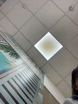 LuxeBrunetteXXX live cam