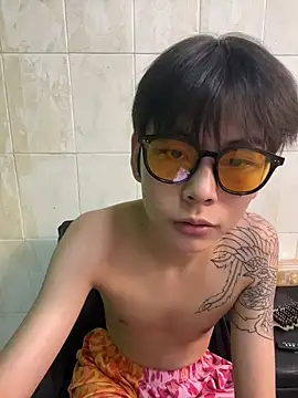 DDD_17 live cam