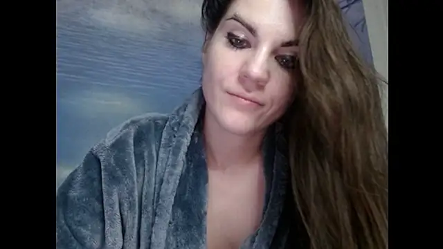 AliceTailor live cam on StripChat