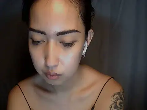 XXnaughty_08XX live cam on StripChat
